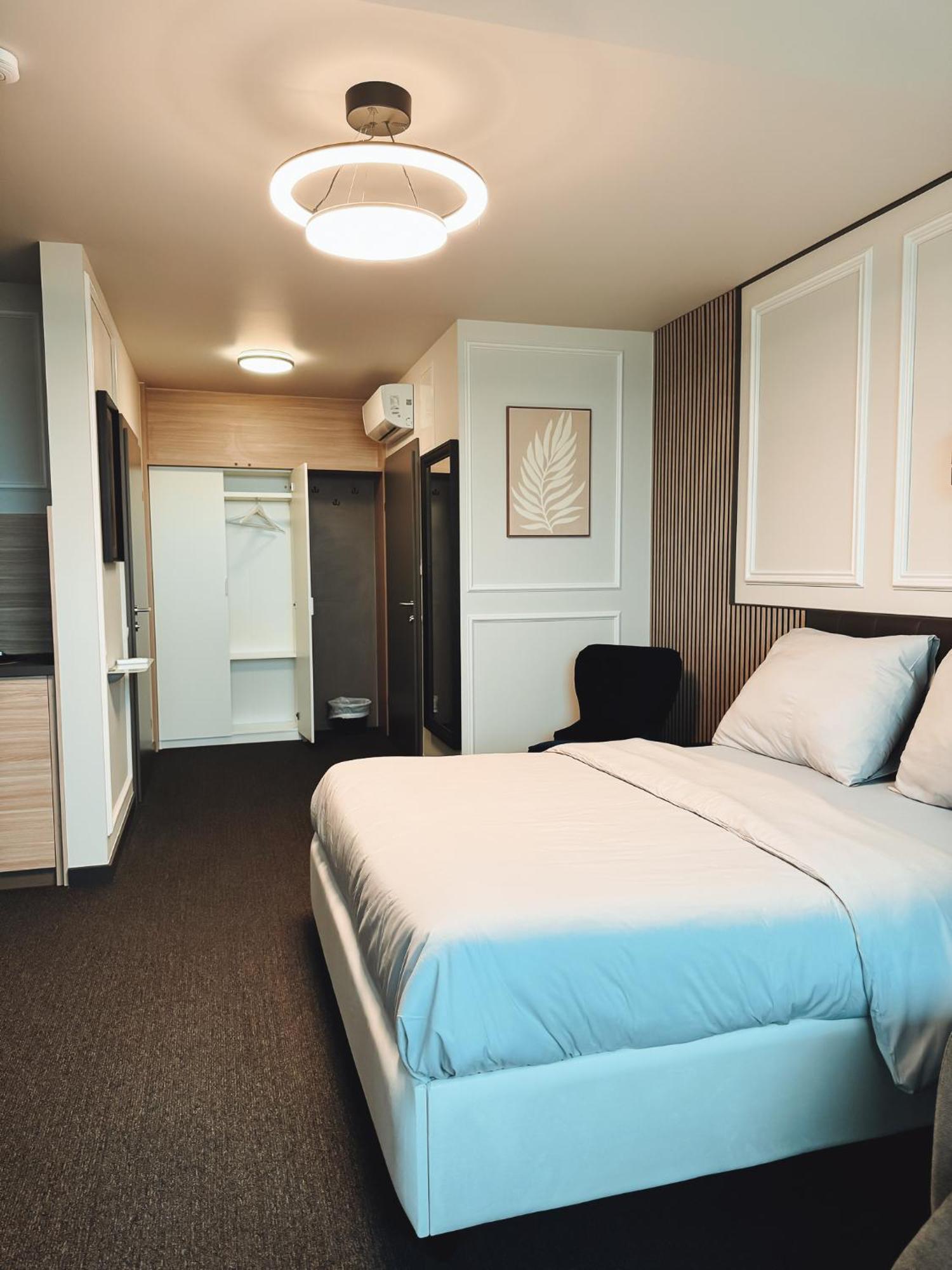 F Hotel 24H Check-In Hörsching Eksteriør bilde