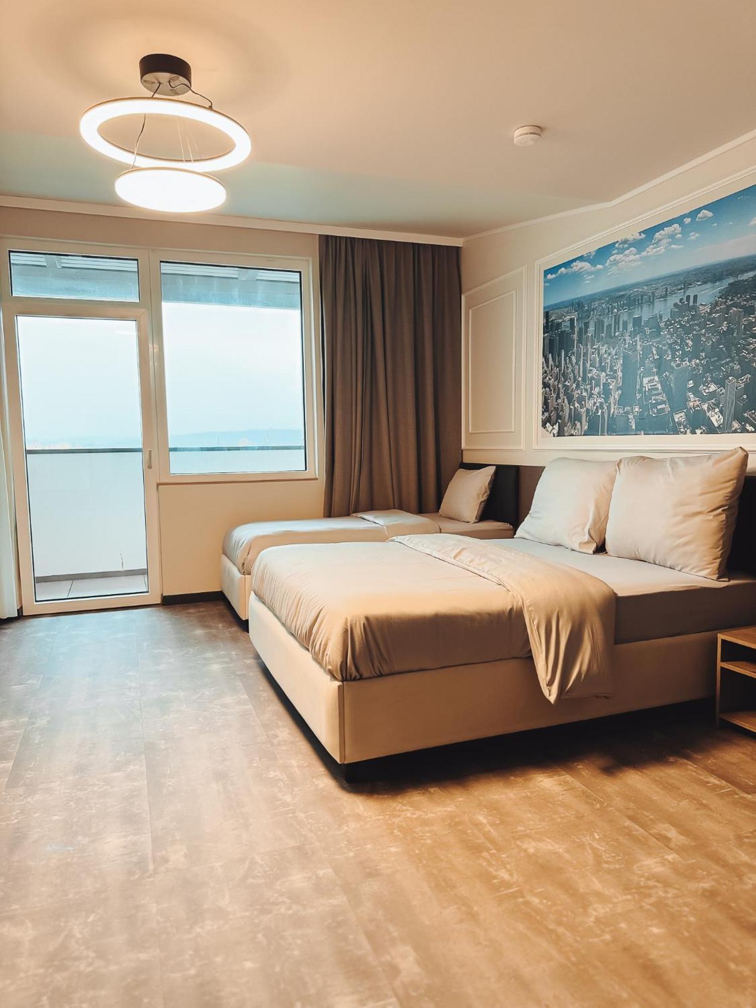 F Hotel 24H Check-In Hörsching Eksteriør bilde
